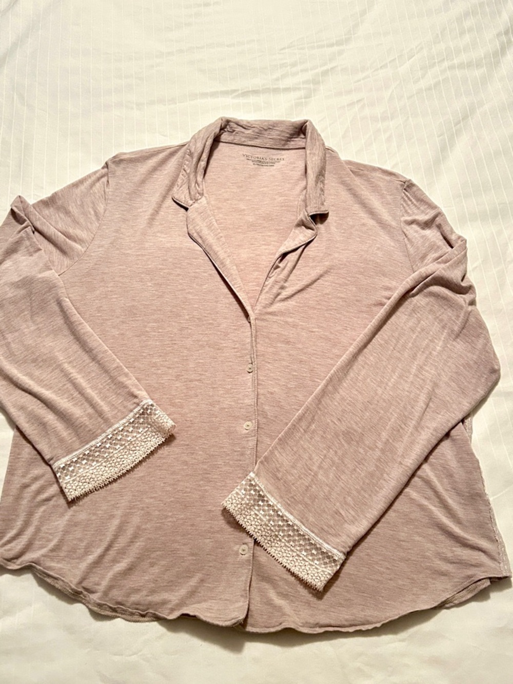 Victoria’s Secret Beige Lace‑Trim Pajama Set | Button Top & Pants | Size XL - Picture 4 of 12